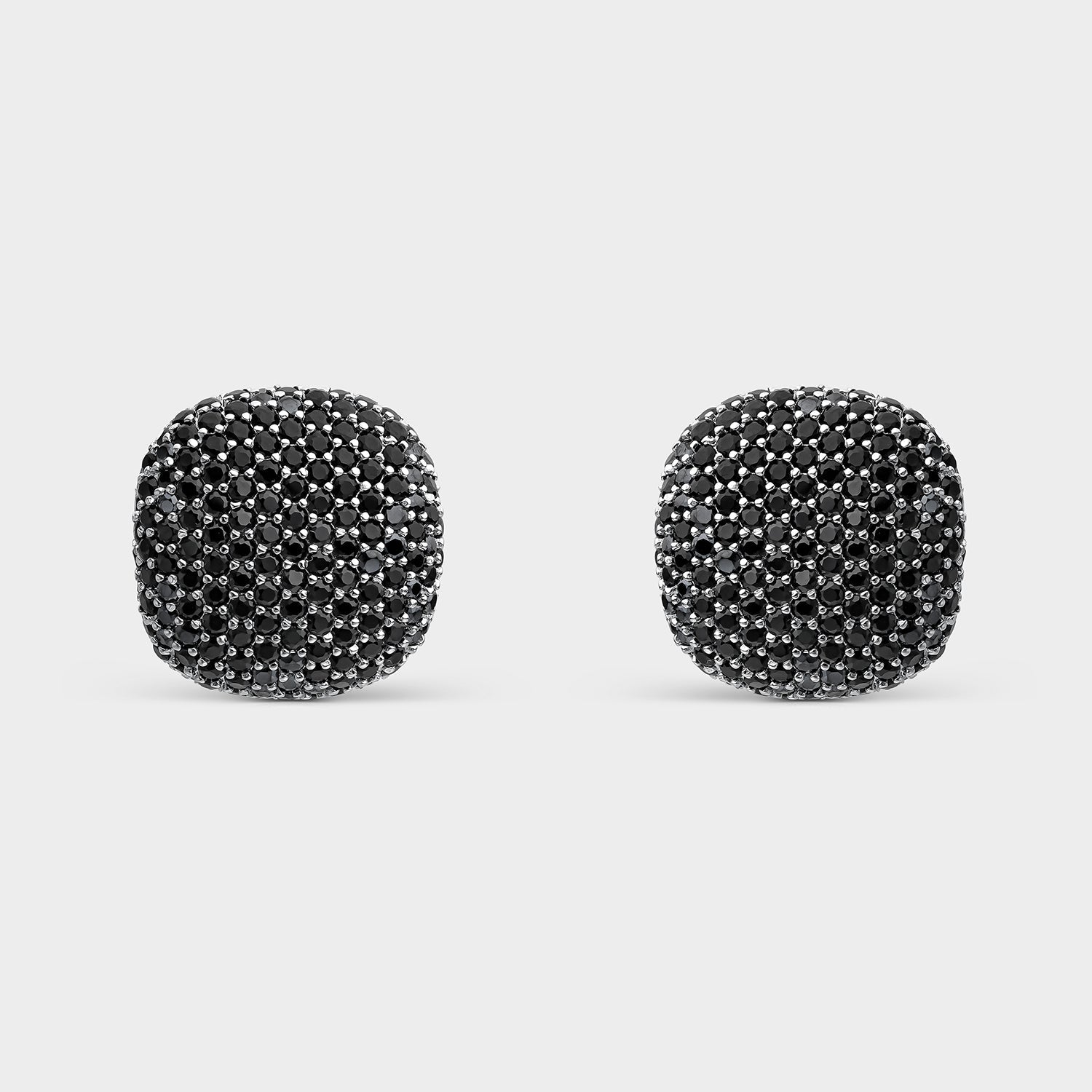 Pendientes cushion pavé negro