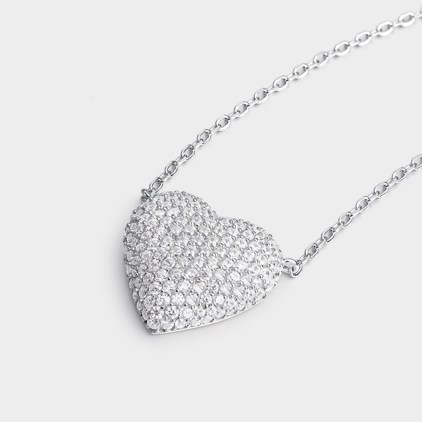 Collar corazón pavé blanco