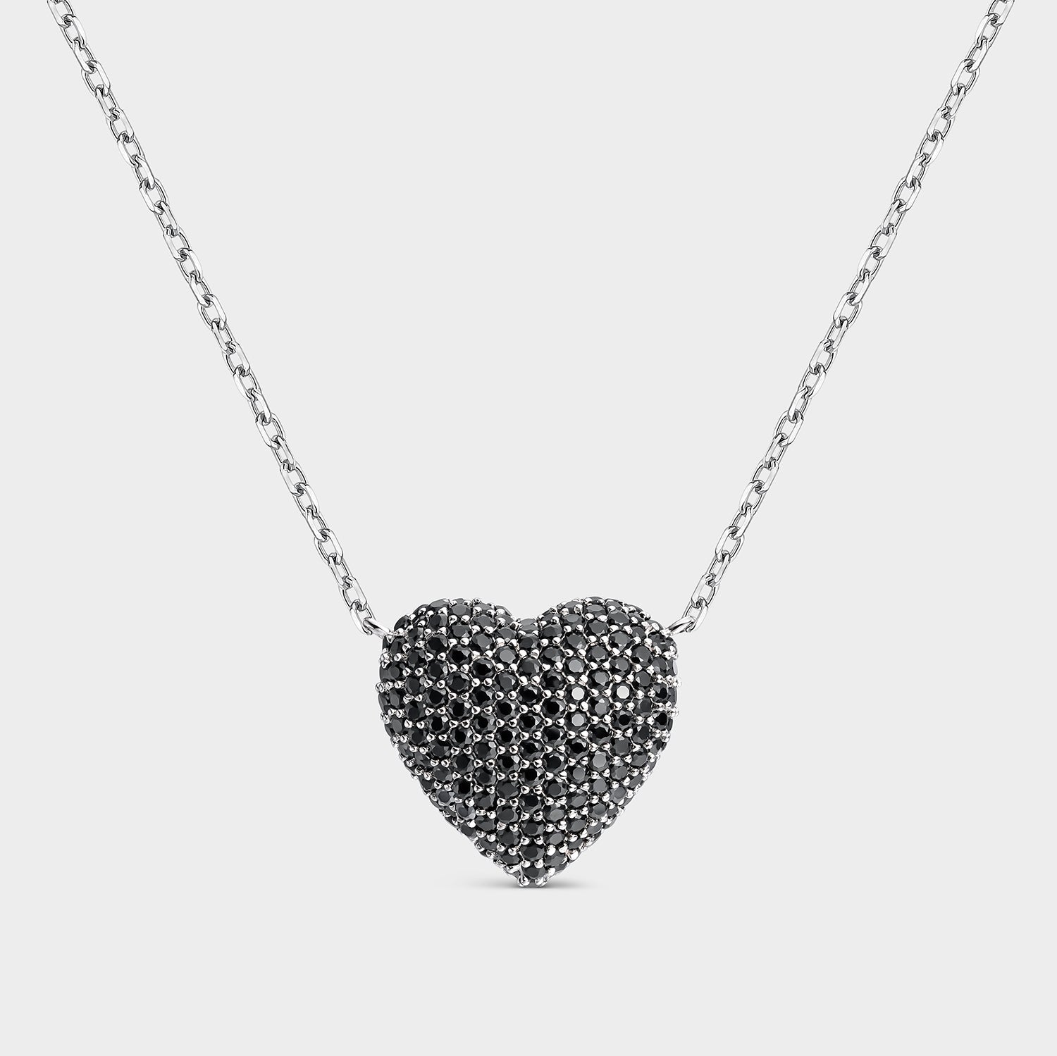 Collar corazón pavé negro