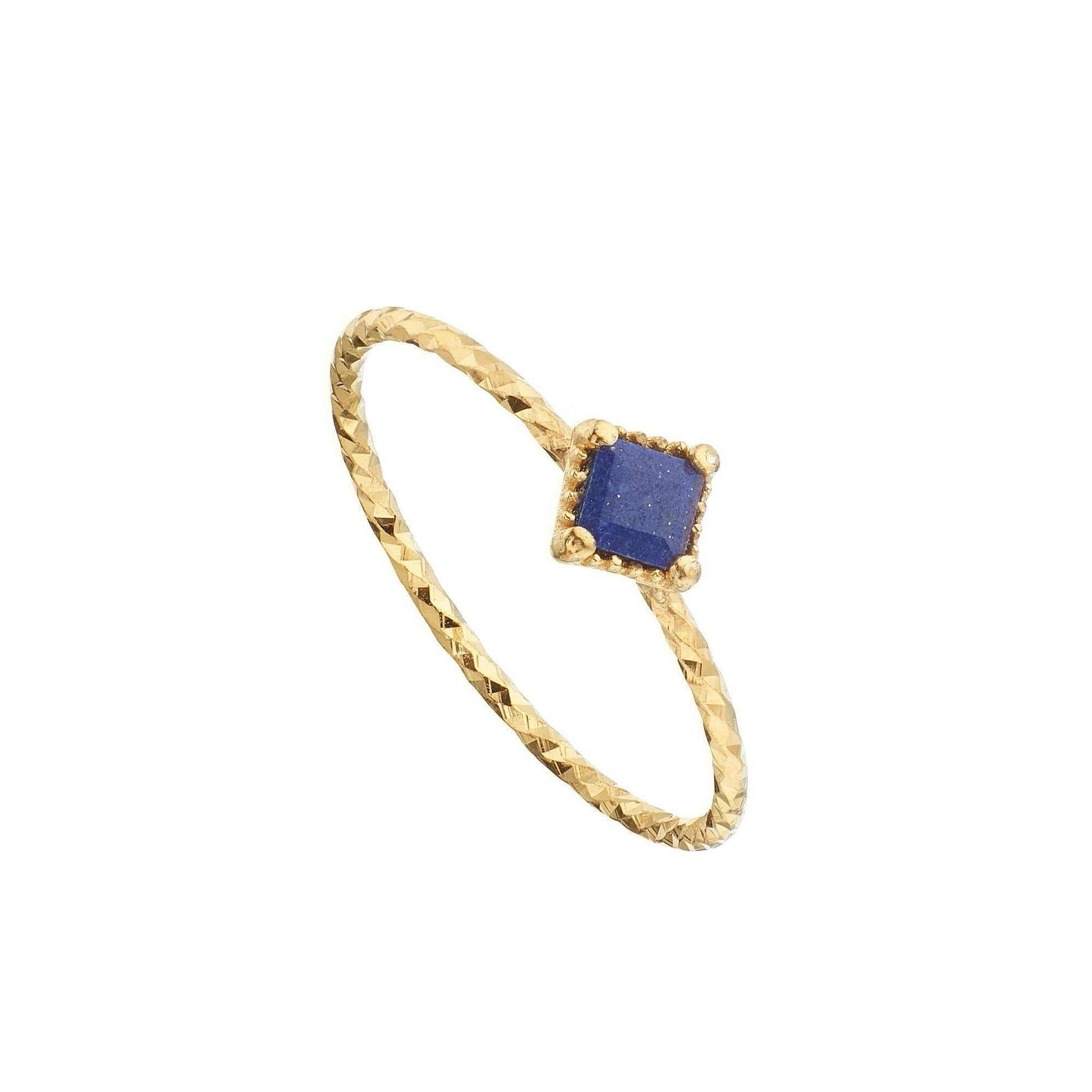 Anillo square lapislazuli bañado en oro